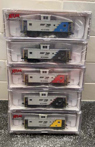 NS “Mane” Caboose Set #2